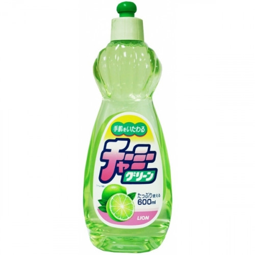 Lion Charmy Green dishwashing detergent with a lime scent 600ml