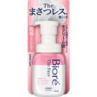 Biore Deeply moisturizing facial wash 200ml