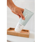 Naïf nourishing shampoo- cleansing shampoo for all hair types 200ml